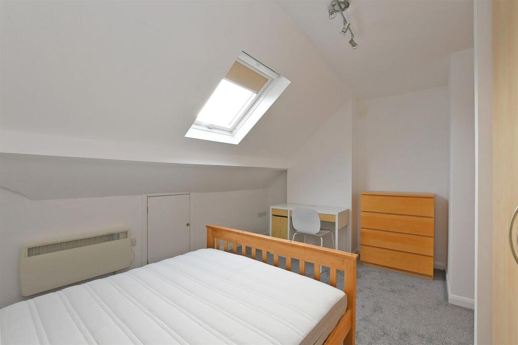 Bedroom Attic Rear.jpg