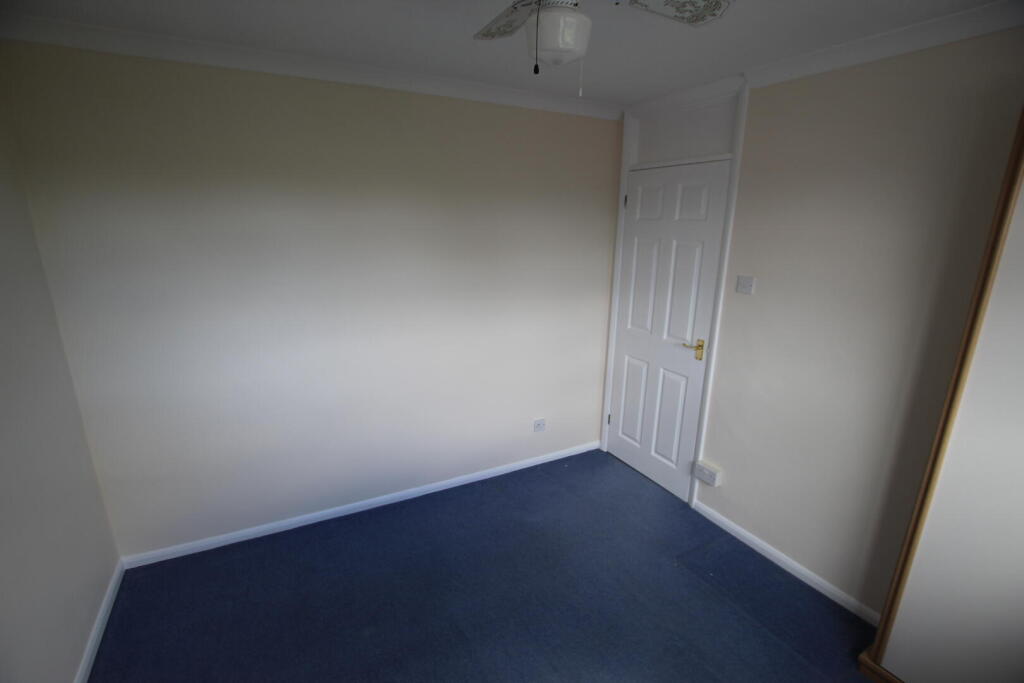 Bedroom 3 alt.JPG