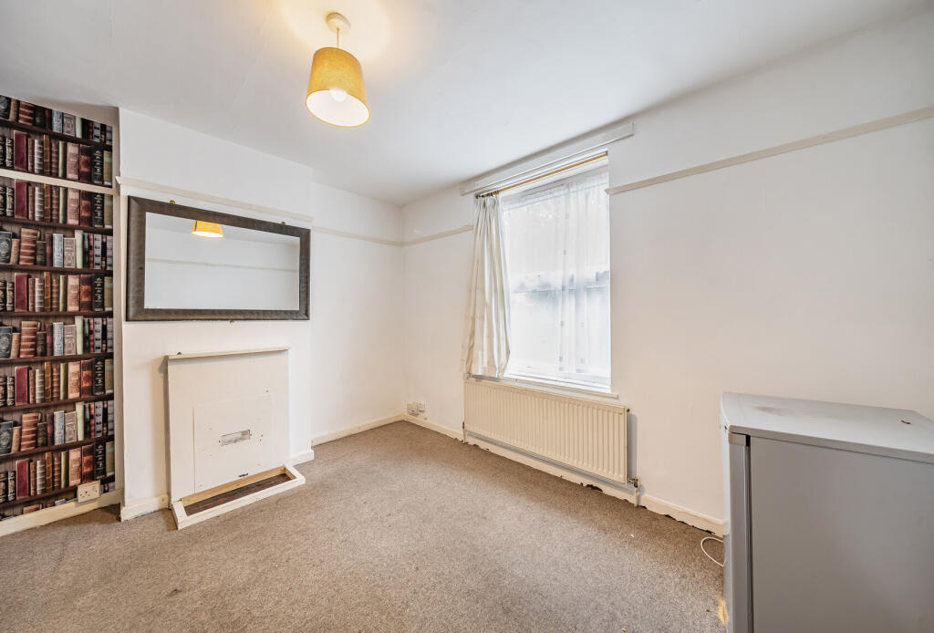 1333751-7-6890c83...