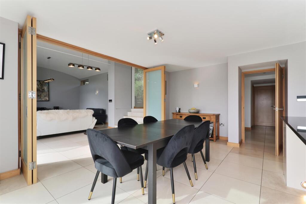 Walney Barn Aylestone Hill - (60).jpg