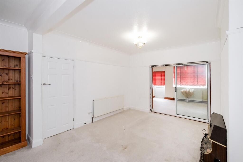 Brook Crescent-5_web.jpg