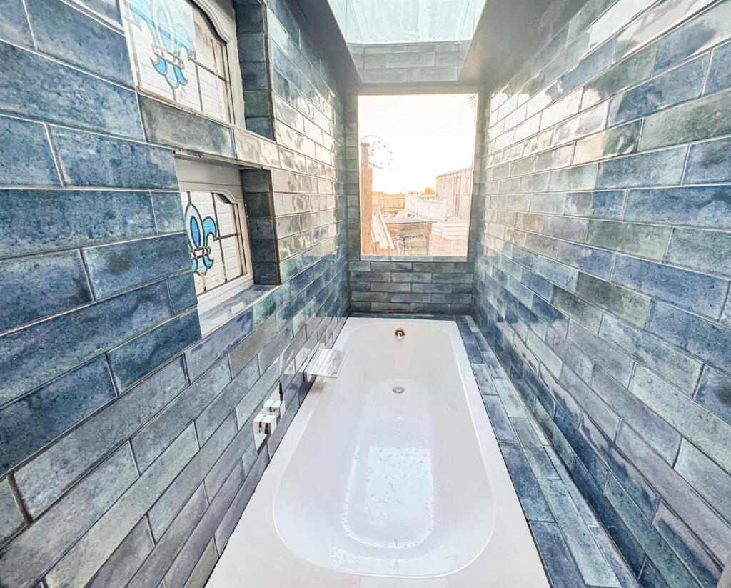 Screenshot 2024-11-28 at 16.00.36.jpg