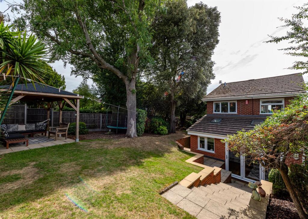 10 Belvide Gardens-external-7.jpg