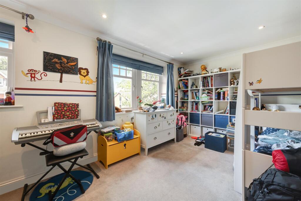 THE ROSEBERYS (8).jpg