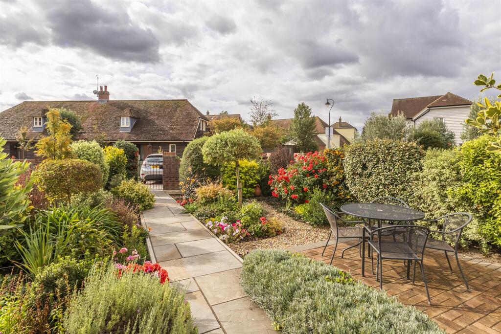 4 Chambers Warf-03 copy.jpg