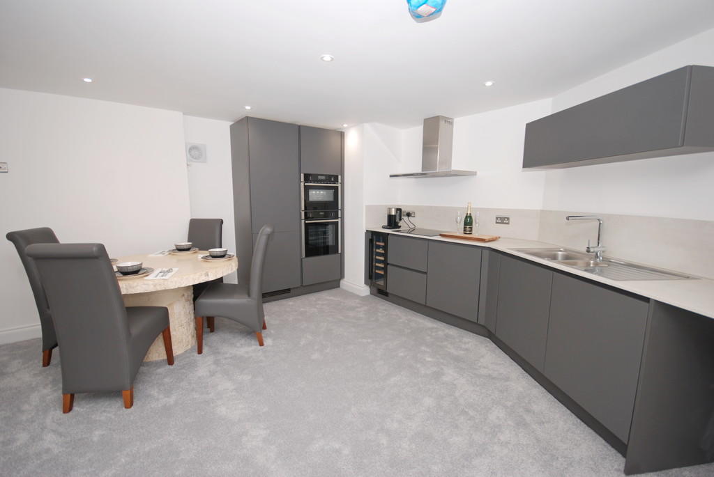 Dining and Kitche...