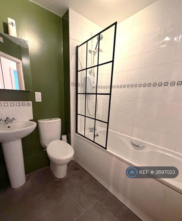 Main Bathroom