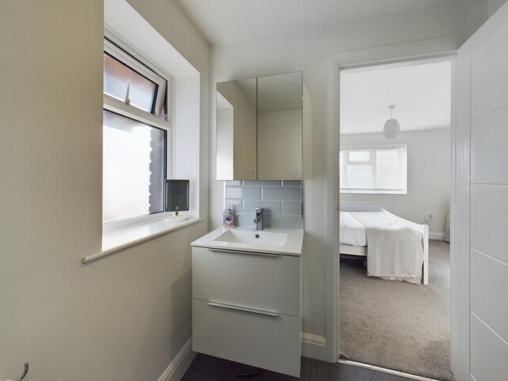 En Suite Shower Room