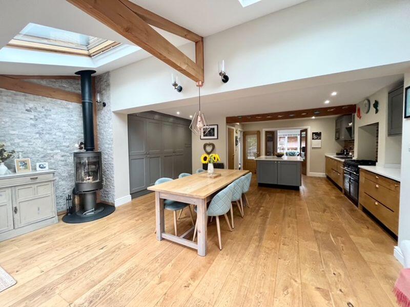 OPEN CONCEPT KITCHEN/DINING/FAMILY ROOM