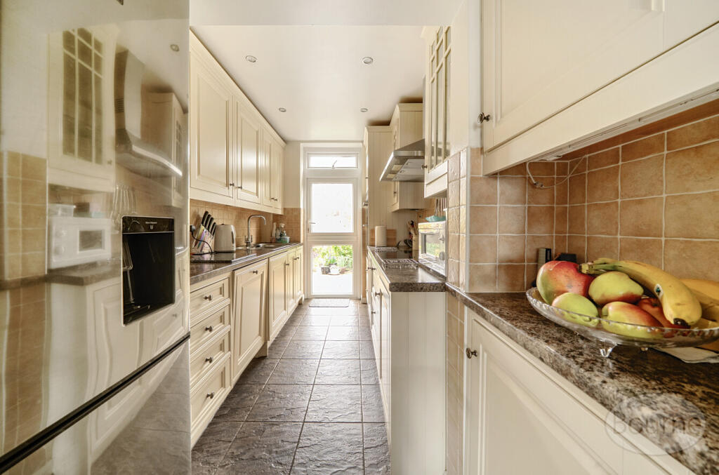 e4281b80-b571-49a...