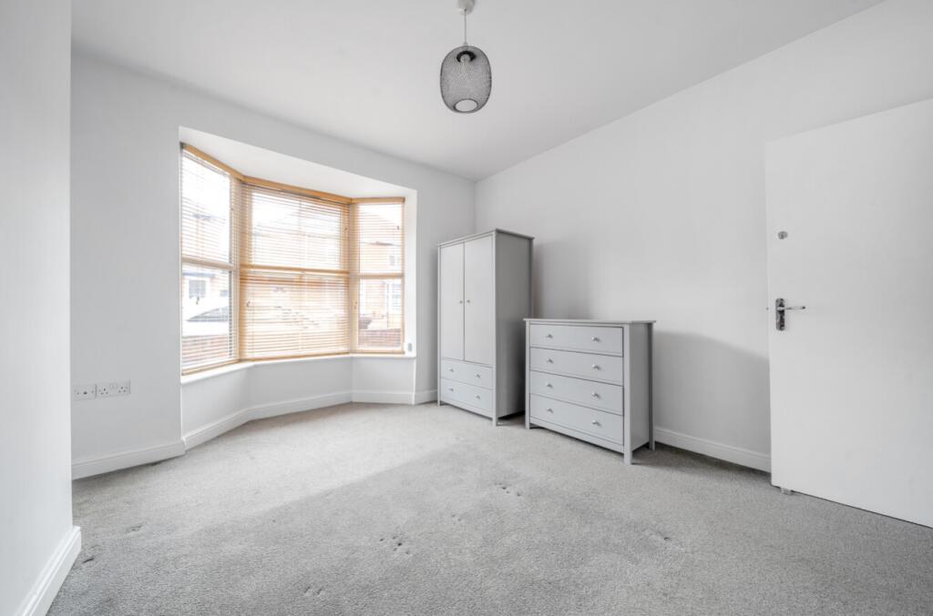 1369056-10-68ece4499adad