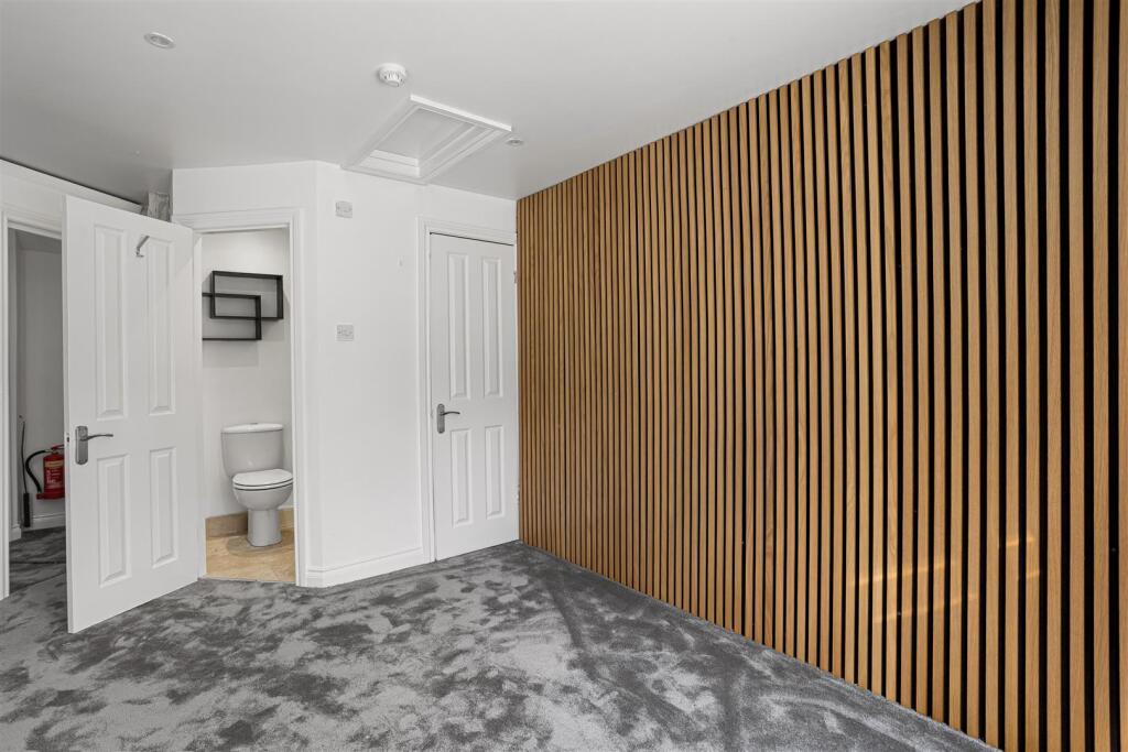 74a_Heworth_Road_13.jpg