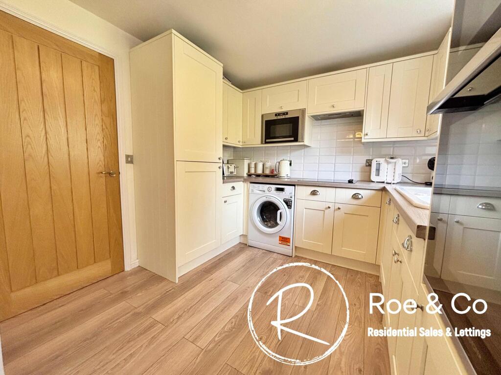 Kitchen/family room