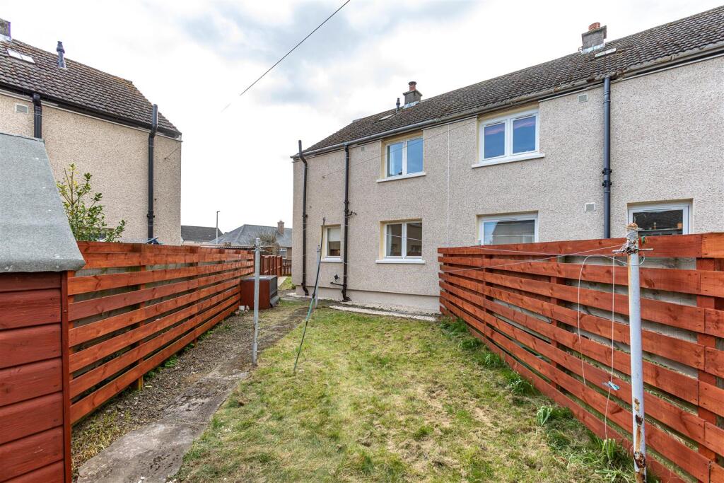 53 Weirgate Avenue St Boswells 42.JPG