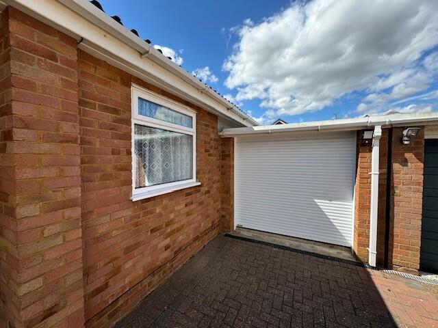 Driveway &amp; Garage 