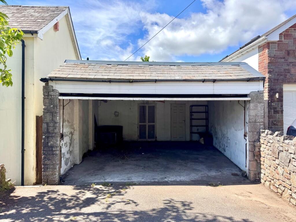 Double Garage