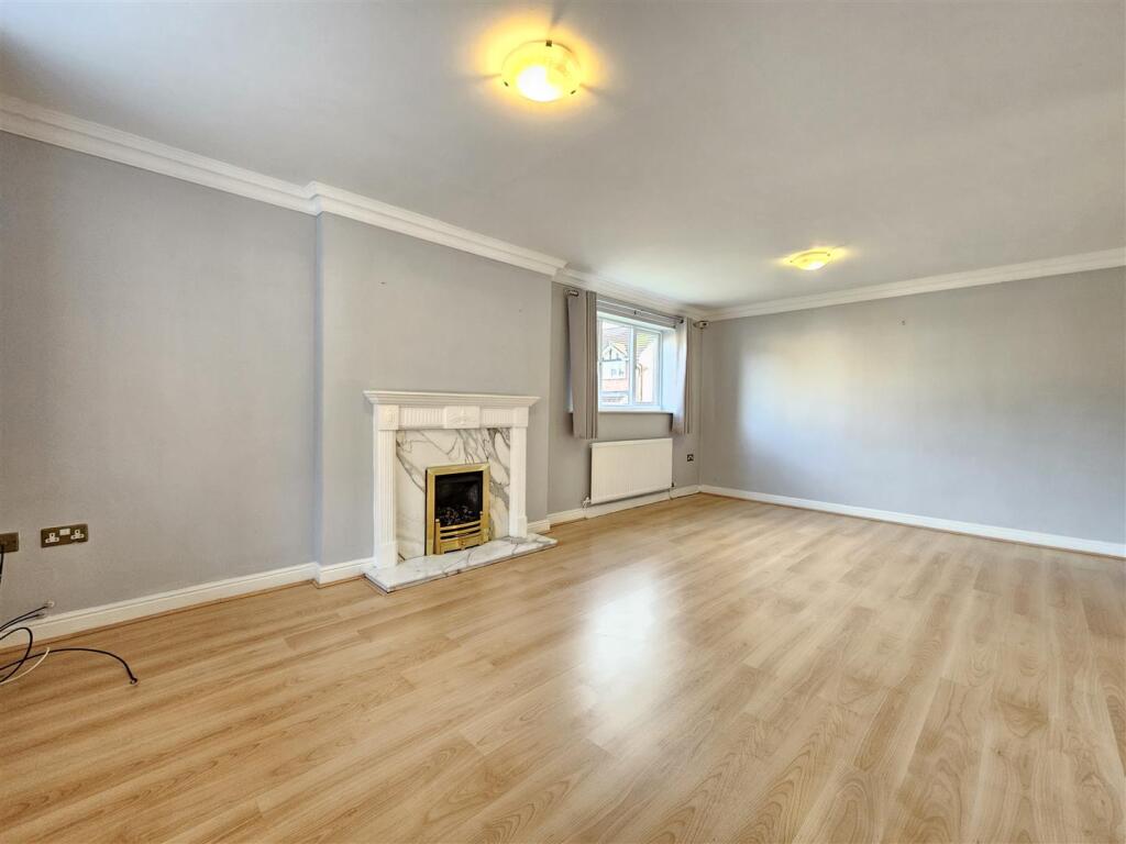 Living Dining Room