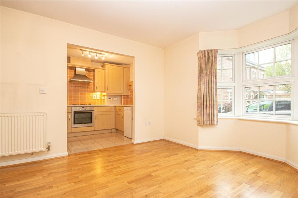 Living Room/Kitchen