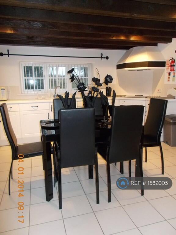 Kitchen Seating 6