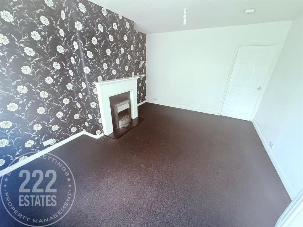 PHOTO-2025-09-30-20-07-34 (4).jpg