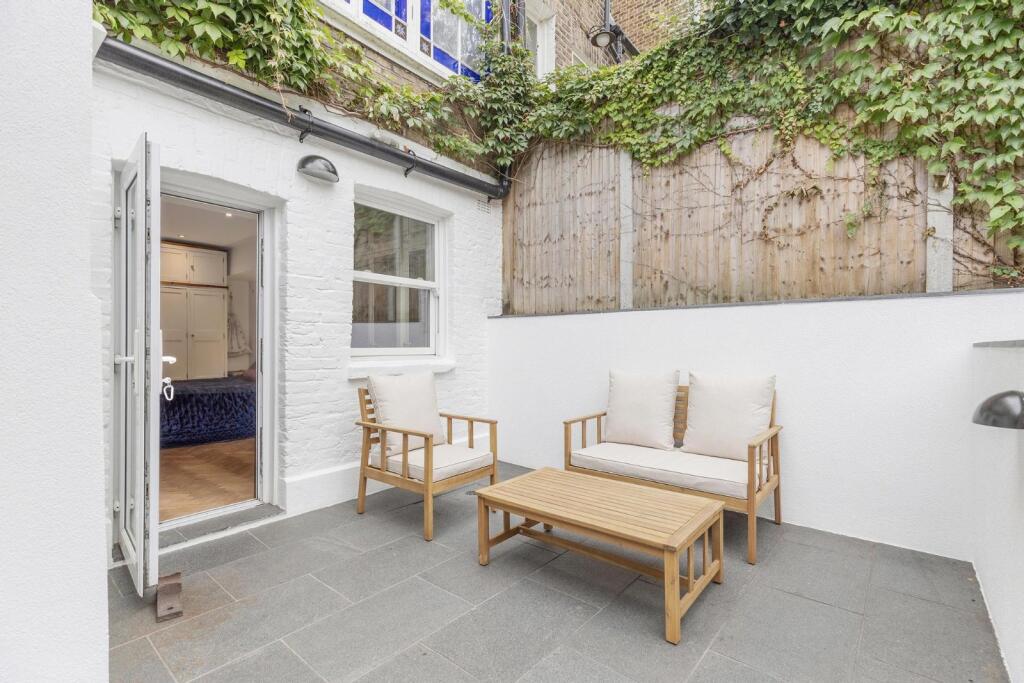 property in Victoria Rise, 
Clapham Town, SW4