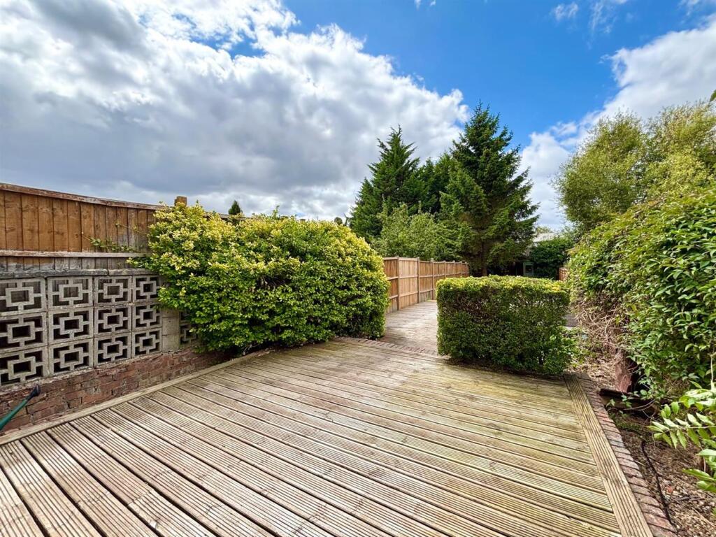 WhatsApp Image 2025-08-05 at 13.45.40_1f3b8db6.jpg