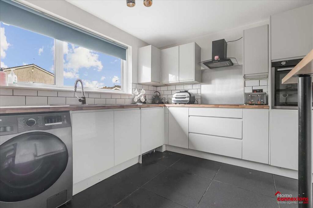 Kitchen (2)
