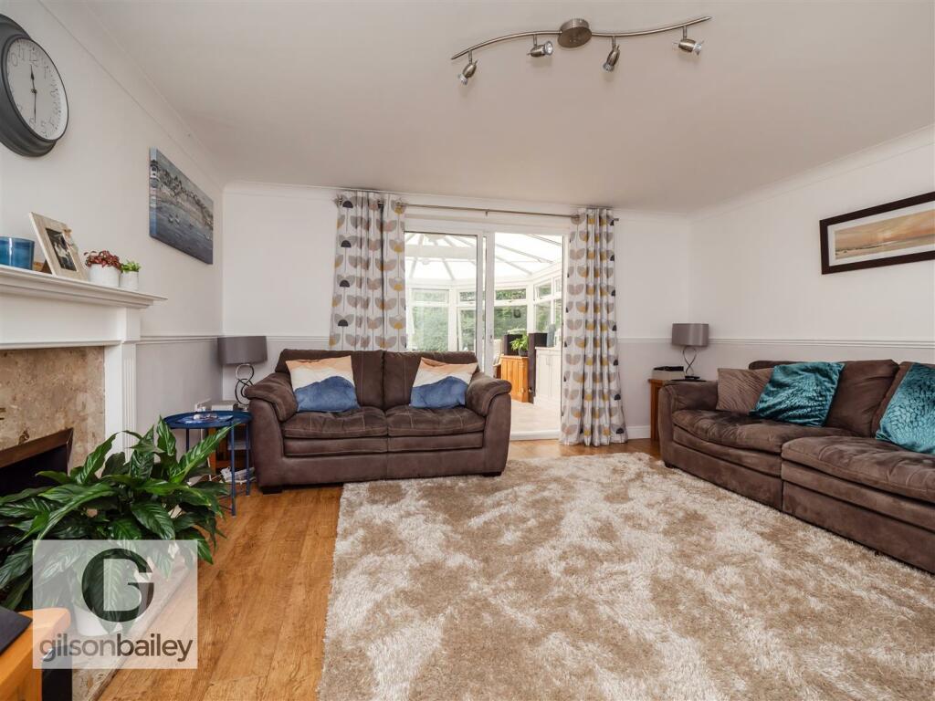38HowardClose-59.jpg