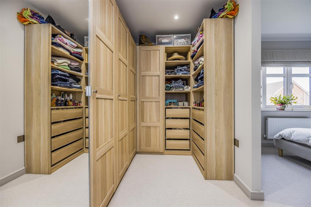 4 West Brook View, Emsworth-PorticoMarketing-SoldB