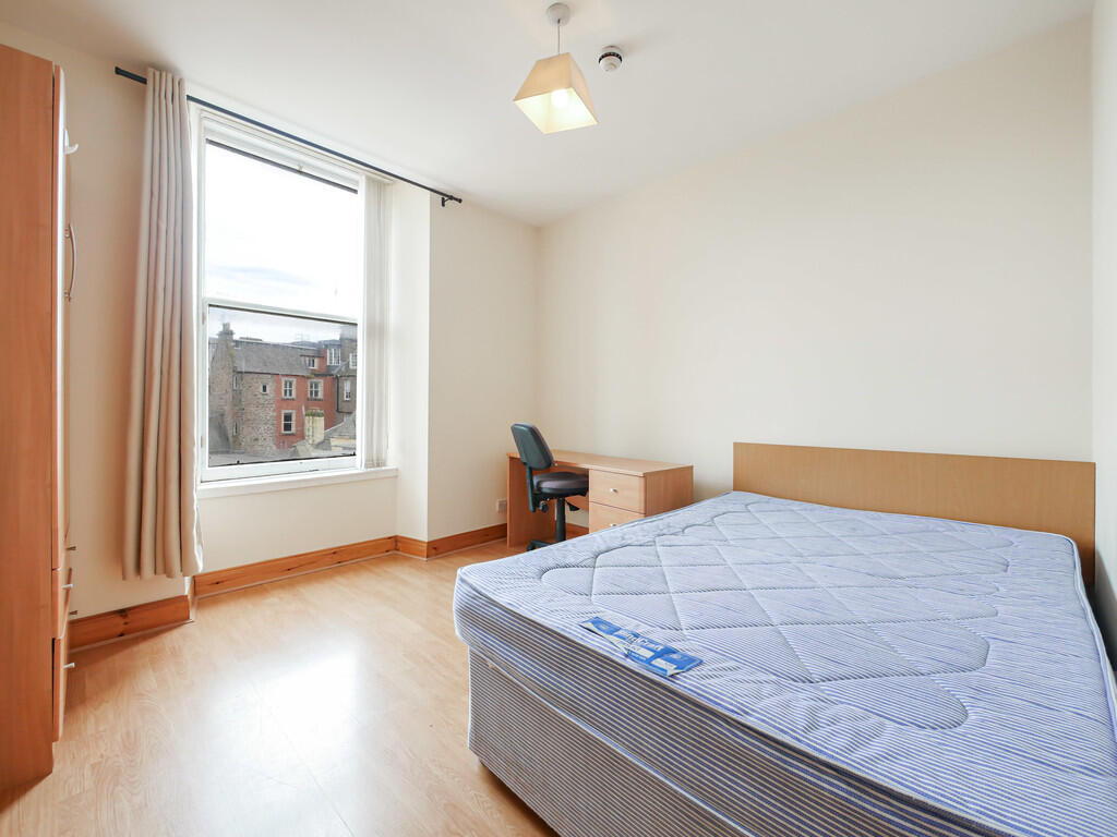 Bedroom 1-2