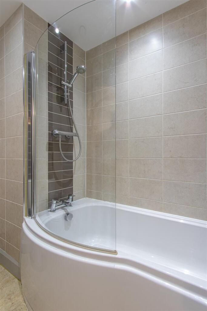 Victoria Park Court 3-9.jpg