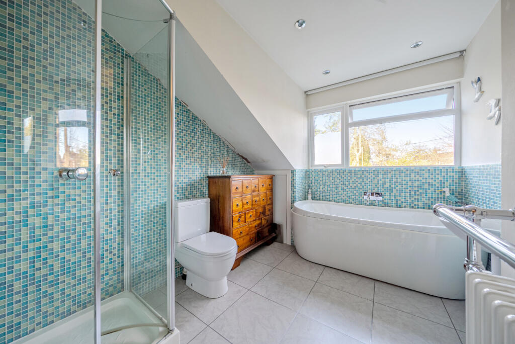 1393473-8-6945572...