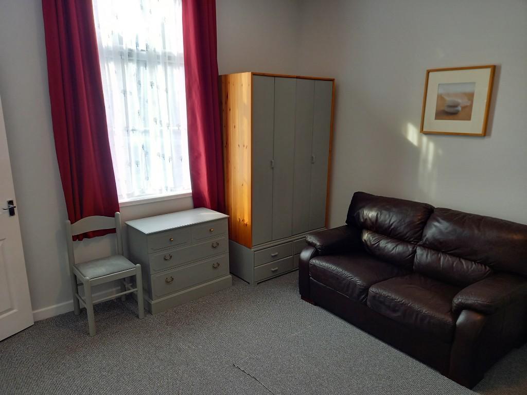 Living / Bedroom