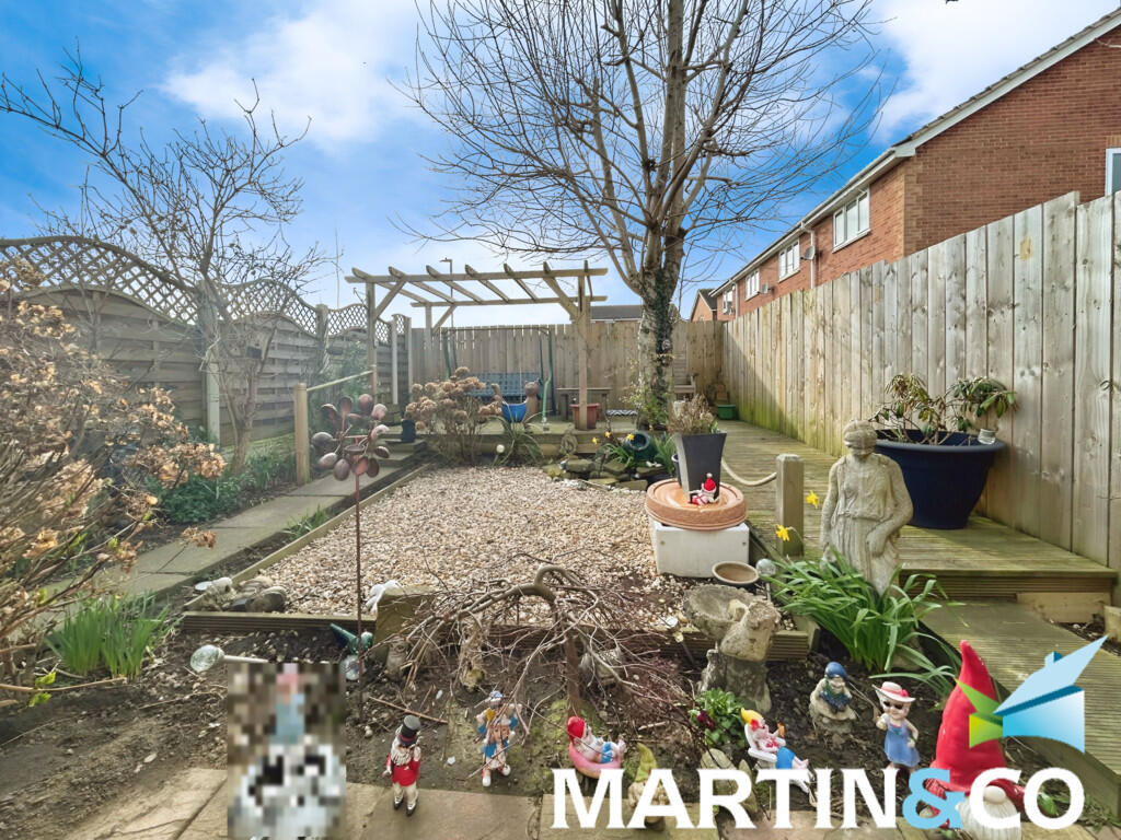 b6ea037d-IMG-2025...