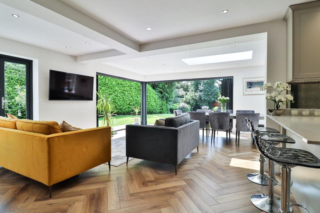 Kitchen, Family, Dining Room