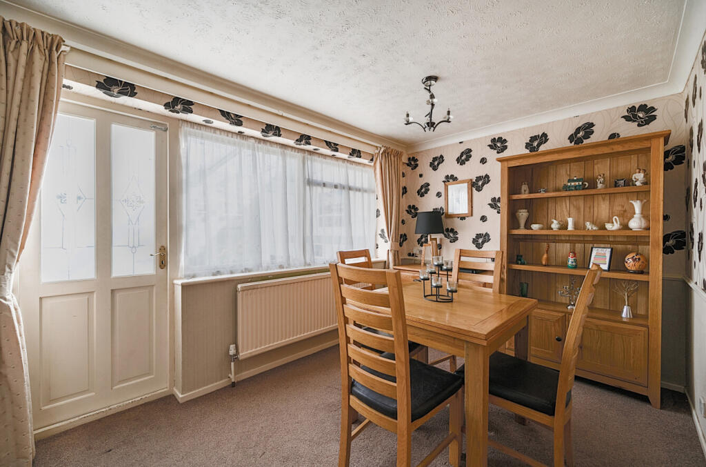 8-681c69031a893-1...