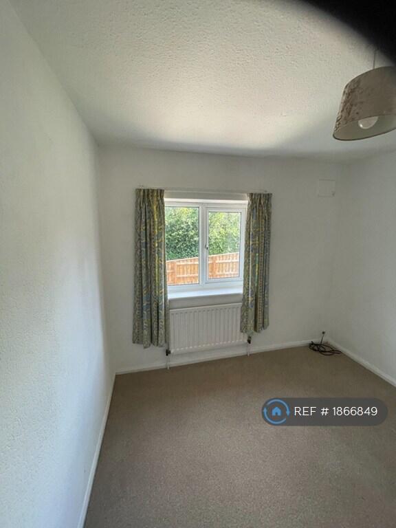 Bedroom2