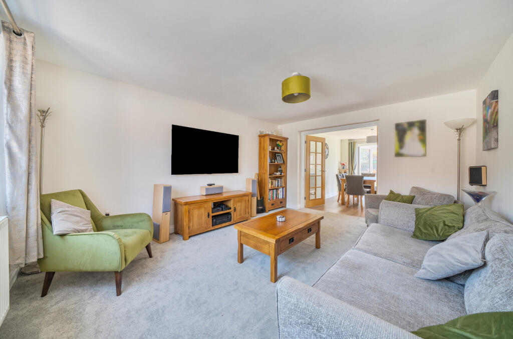 13112589685312425f8f7