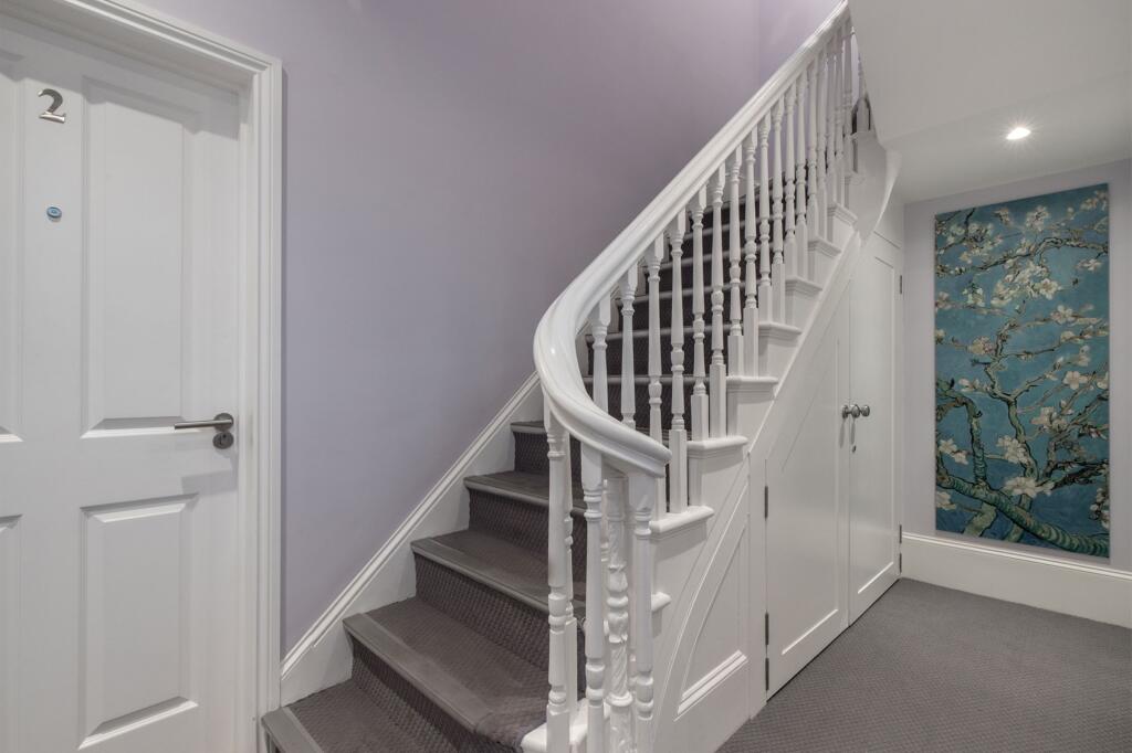 apartment_door