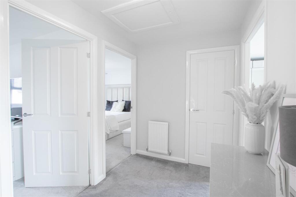 hallway.jpg