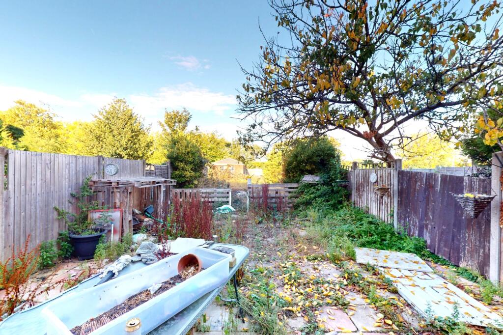 28 Barrow Grove, Sittingbourne, ME10 1LB