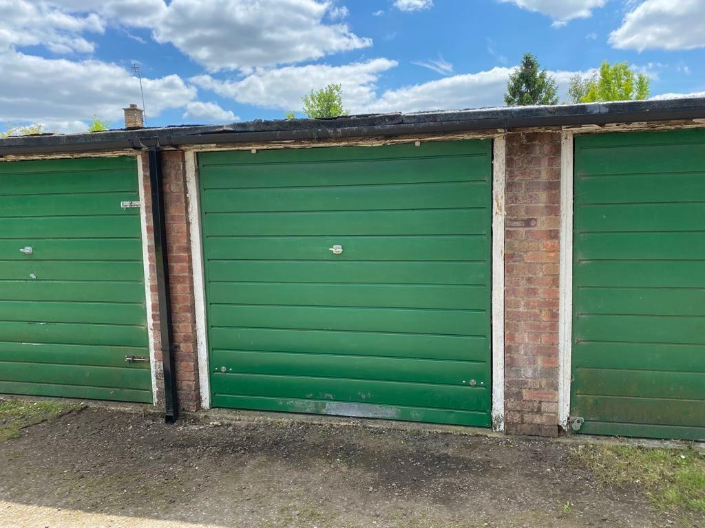 Garage.jpg