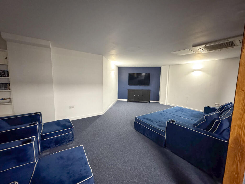 091293838393SHFFIELDIMG_7596ASPECT (61)_edited.jpg