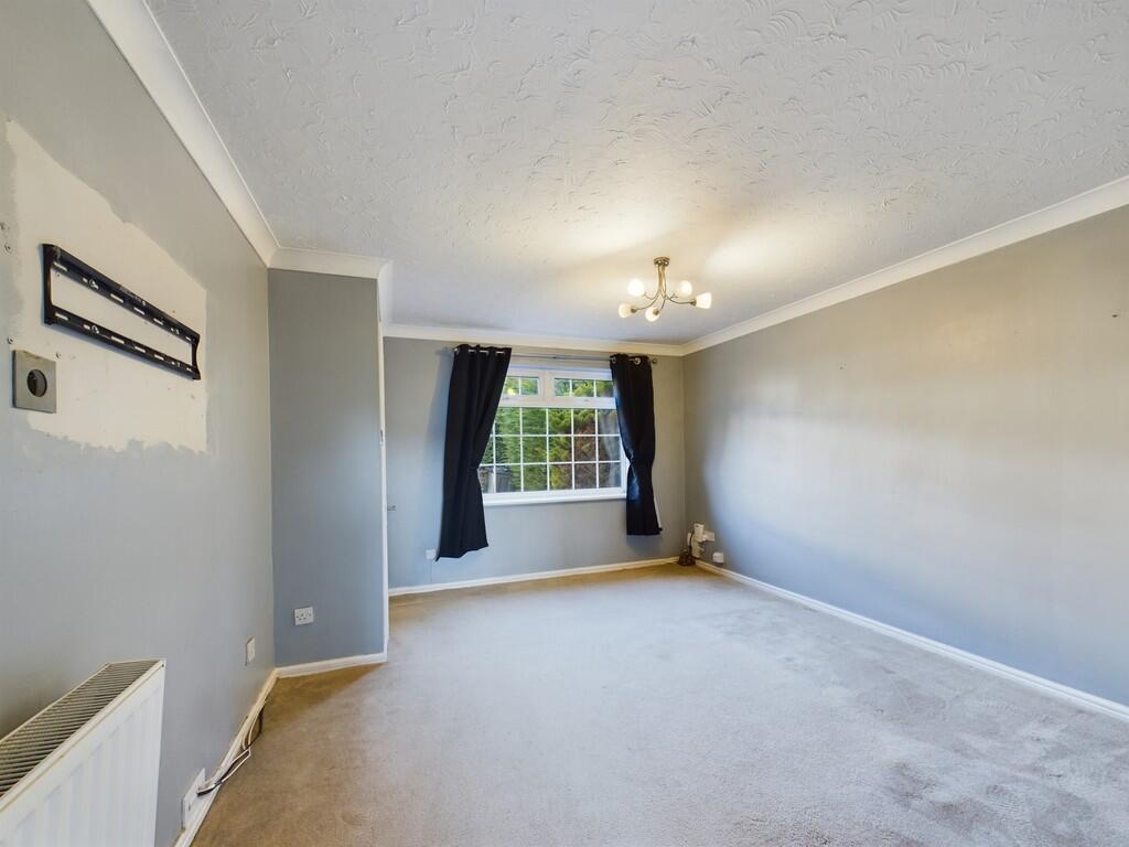 CAM01835G0-PR0133...