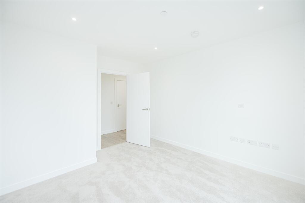 Bedroom Two       .jpg