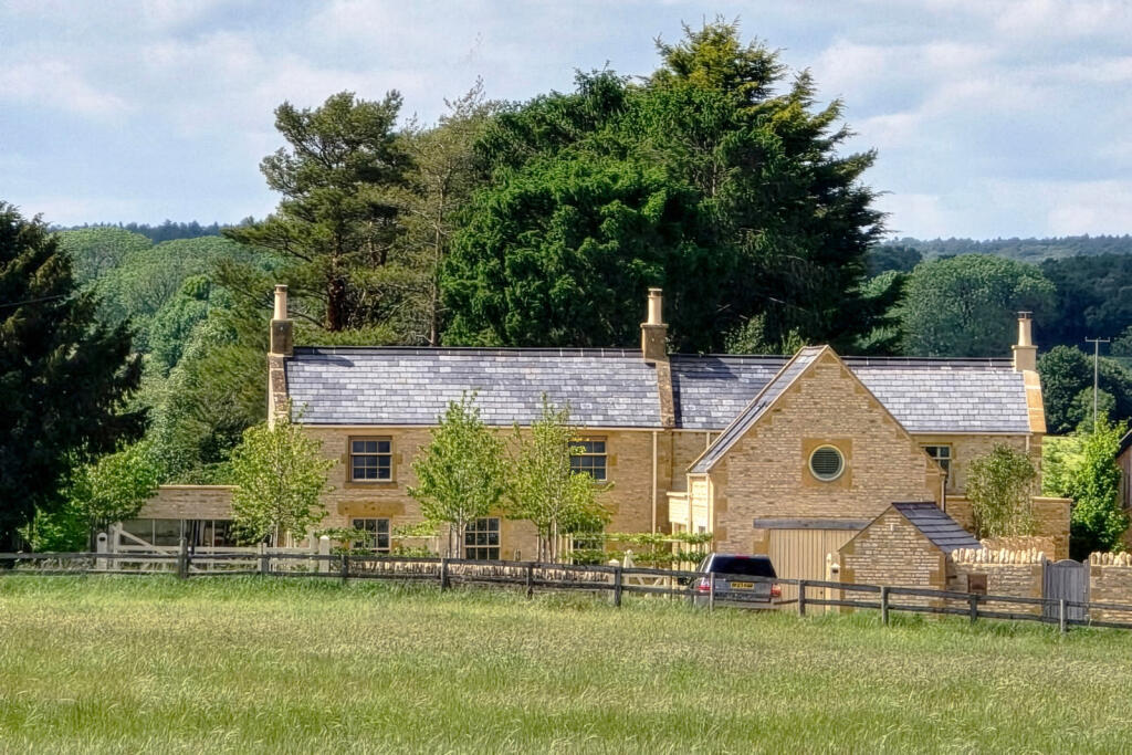 315716 - FH000 JPEG.jpg