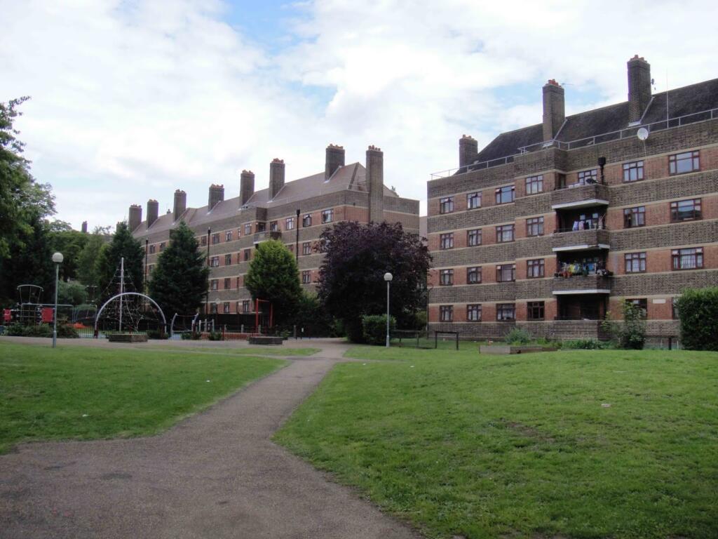 poynders gardens external