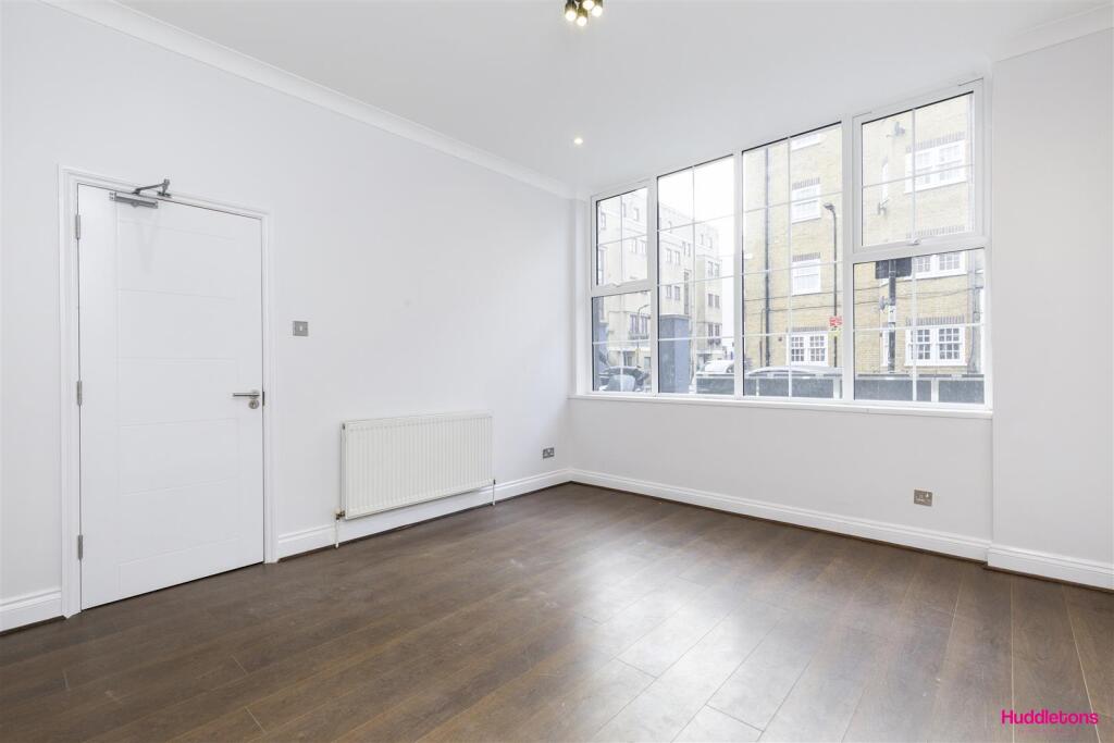 130 Chalton Street -14.jpg