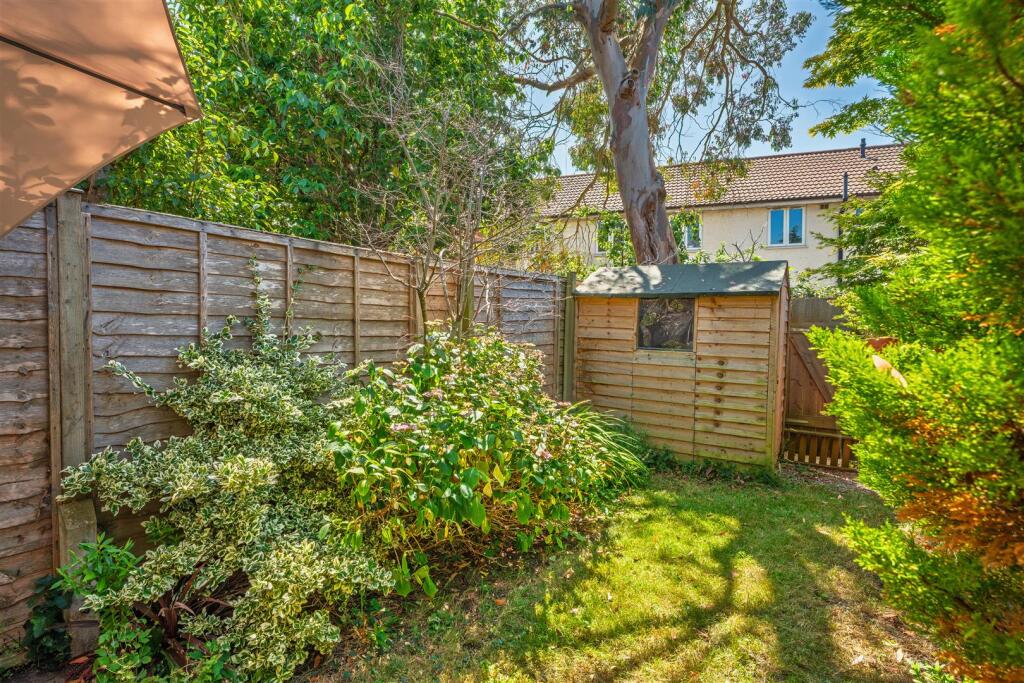22 Meadowland Yatton BS49 4JB 3 2.jpeg