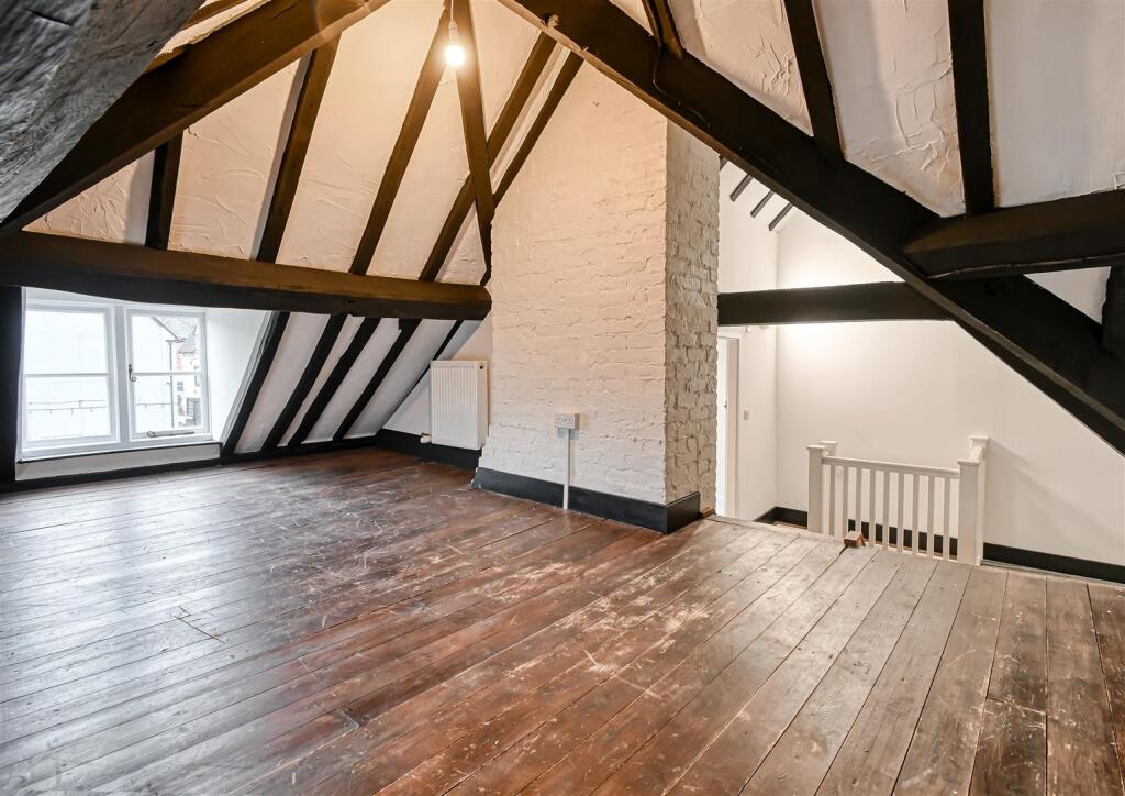 42 Riverside -17.jpg